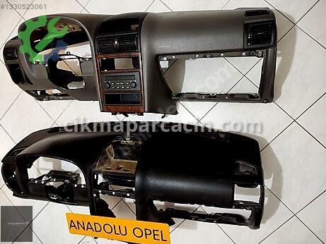 Opel Astra Torpido çıkma parça