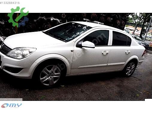 Opel Astra Arka Dingil çıkma parça
