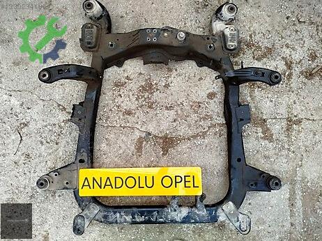 Opel Astra Ön Travers çıkma parça
