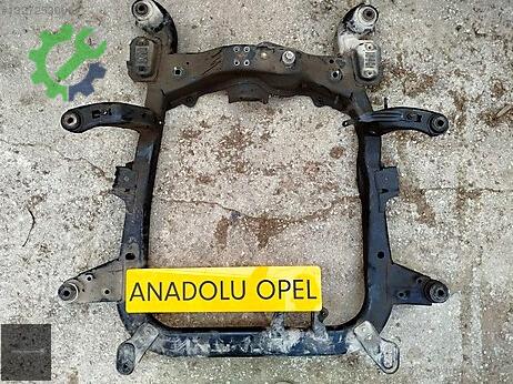 Opel Astra Travers çıkma parça