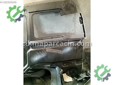 Opel Combo Sol Arka Çamurluk çıkma parça