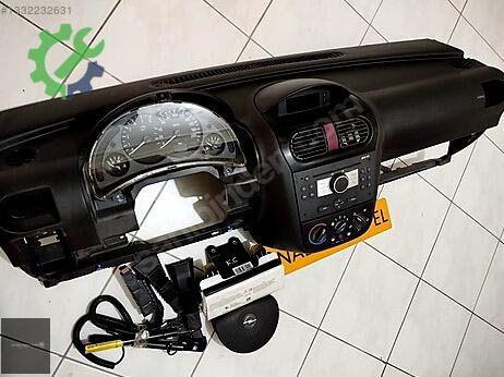 Opel Corsa Torpido çıkma parça