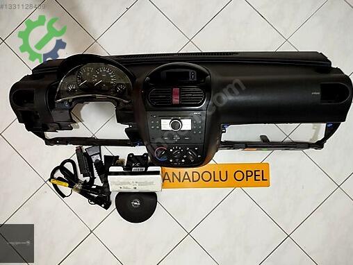 Opel Corsa Torpido çıkma parça