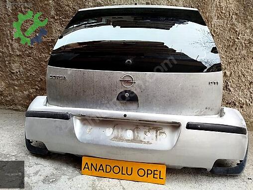Opel Corsa Bagaj Kapağı çıkma parça