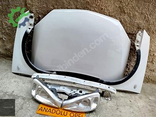 Opel Corsa Çamurluk çıkma parça