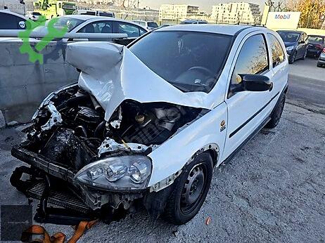 Opel Corsa Sağ Kapı çıkma parça