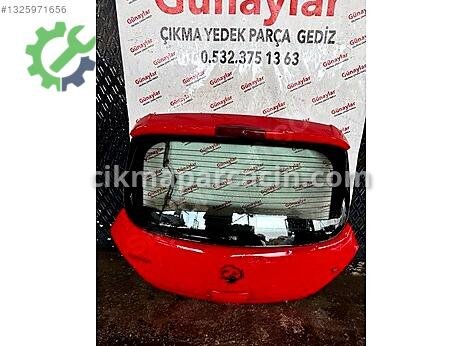 Opel Corsa Bagaj Kapağı çıkma parça