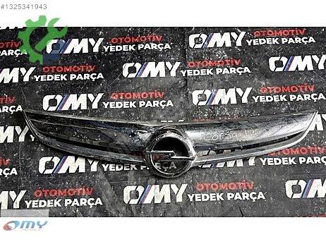 Opel Corsa Ön Panjur çıkma parça
