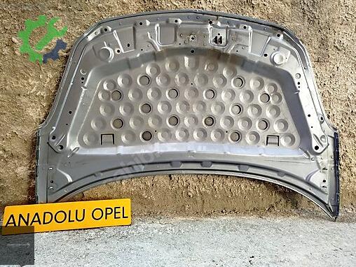 Opel Corsa Kaput çıkma parça