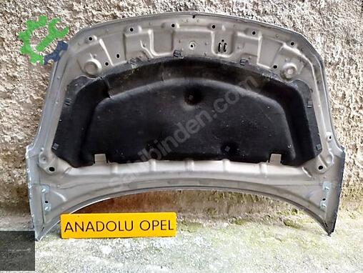 Opel Corsa Sağ Ön Kapı çıkma parça