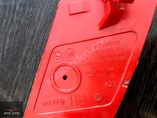 Opel Corsa Tampon Reflektörü çıkma parça