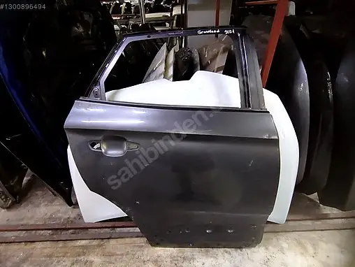 Opel Grandland X Sağ Arka Kapı çıkma parça