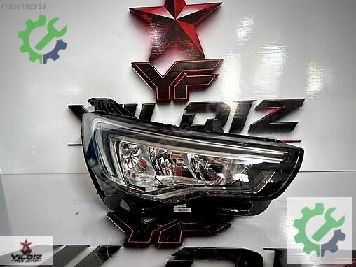 Opel Grandland X Sağ Ön Far YP00162680 çıkma parça