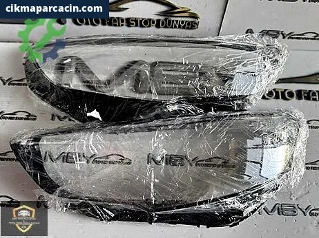 Opel Insignia Sağ Ön Far çıkma parça
