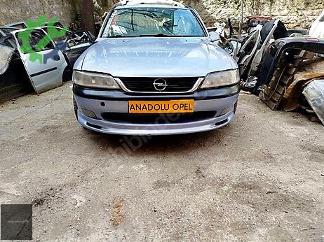 Opel Vectra Çamurluk çıkma parça