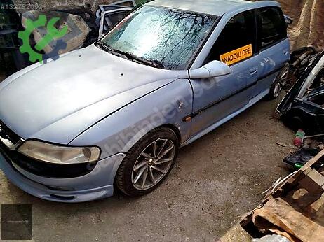 Opel Vectra Sol Ön Kapı çıkma parça