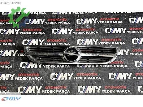Opel Zafira Ön Panjur çıkma parça