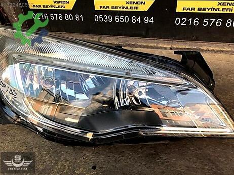 Opel Astra Sağ Ön Far çıkma parça