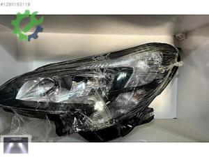 Opel Corsa D Makyajlı Kasa Sağ Far