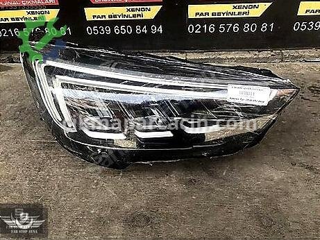 Opel Crossland X Sağ Ön Far çıkma parça