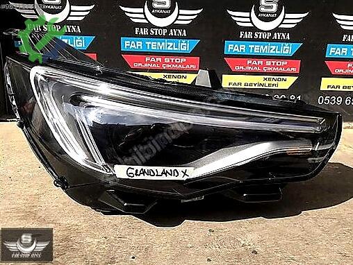 Opel Grandland X Sağ Ön Far çıkma parça