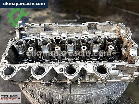 Peugeot Partner Silindir Kapak çıkma parça