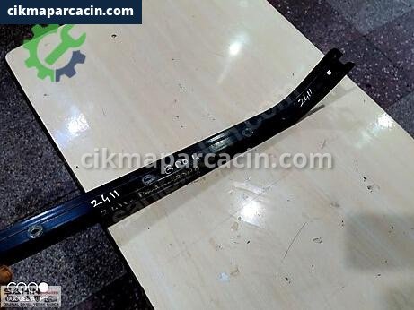 Peugeot Partner Kapı Menteşesi çıkma parça