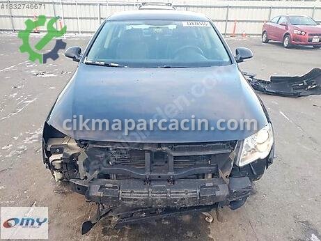Volkswagen Passat Sol Çamurluk çıkma parça