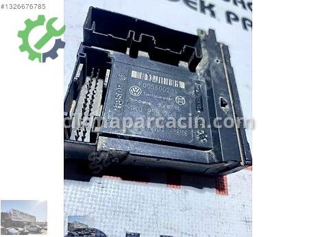 Volkswagen Passat Motor Beyni çıkma parça
