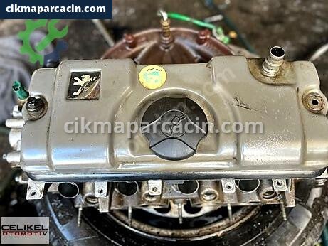 Peugeot 206 Silindir Kapak çıkma parça