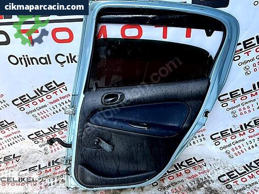 Peugeot 206 Sağ Arka Kapı çıkma parça