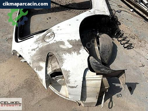 Peugeot 206 Sol Arka Çamurluk çıkma parça