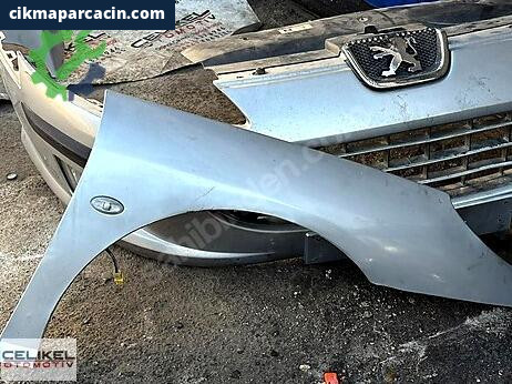 Peugeot 407 Sağ Ön Çamurluk çıkma parça