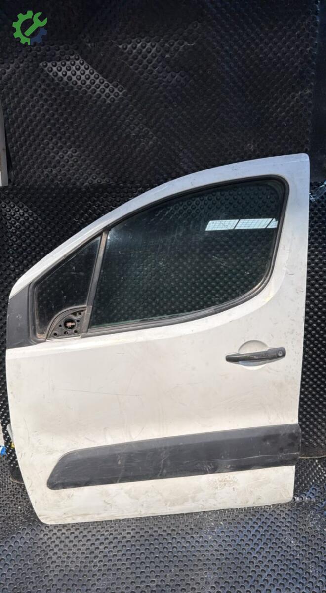 Citroen Berlingo Sol Ön Kapı çıkma parça