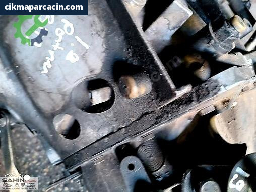 Peugeot Partner Şanzıman Komple çıkma parça