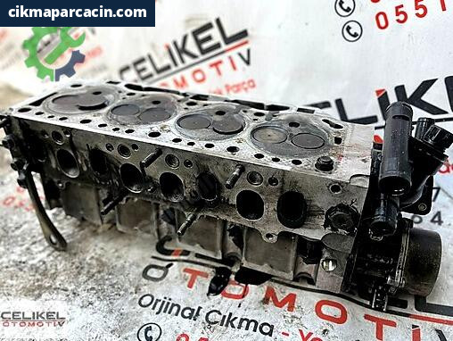 Peugeot 206 Silindir Kapak çıkma parça