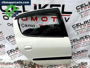 PEUGEOT 206 ÇIKMA BEYAZ SAĞ ARKA KAPI DOLU