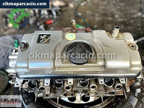 Peugeot 206 Silindir Kapak çıkma parça