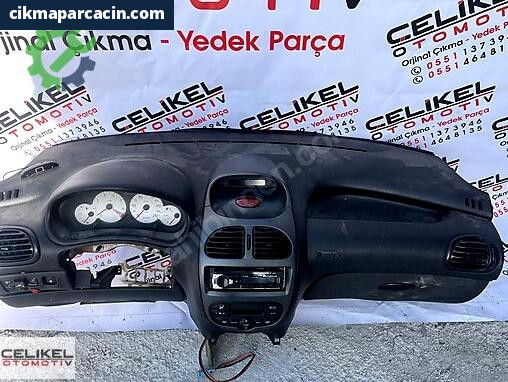 Peugeot 206 Torpido çıkma parça