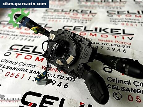 Peugeot 207 Silecek Kolu çıkma parça