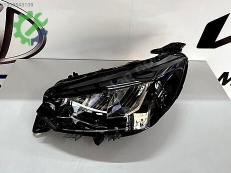 Peugeot 208 Sol Ön Far çıkma parça