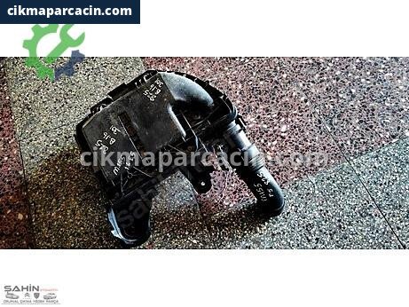Peugeot 301 Hava Filtre Kutusu çıkma parça