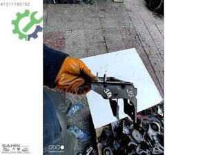 PEUGEOT 301 ŞANZIMAN BAĞLINTI BRAKETİ SOL ORJİNAL