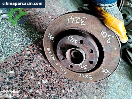 Peugeot 301 Sol Ön Taşıyıcı çıkma parça