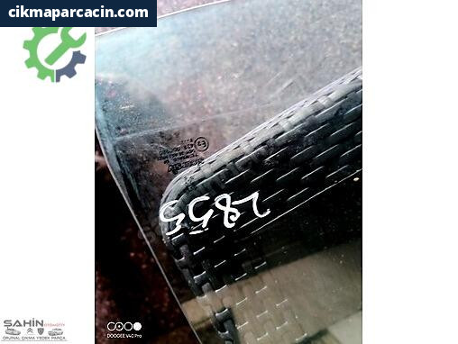 Peugeot 306 Sağ Arka Kapı Camı çıkma parça