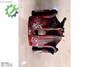 PEUGEOT 306 SAĞ FREN KALİPERİ