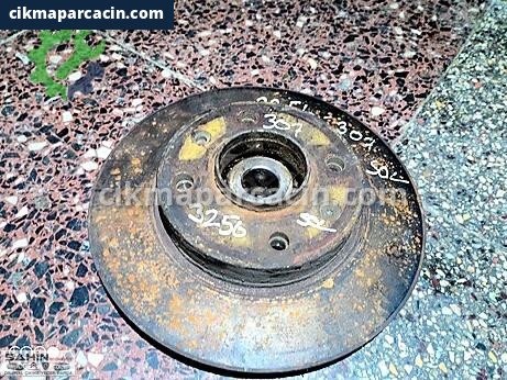 Peugeot 307 Arka Dingil çıkma parça