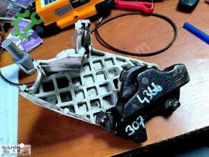 PEUGEOT 307 ŞANIZAMN ÜSTÜ VİTES HATALI BAĞLINTI BRAKETİ UPGGG-50