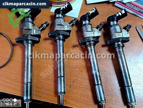 Peugeot 407 Enjektör çıkma parça