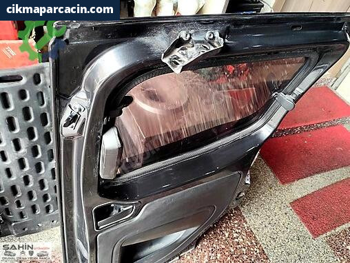 Peugeot Bipper Sağ Kapı çıkma parça